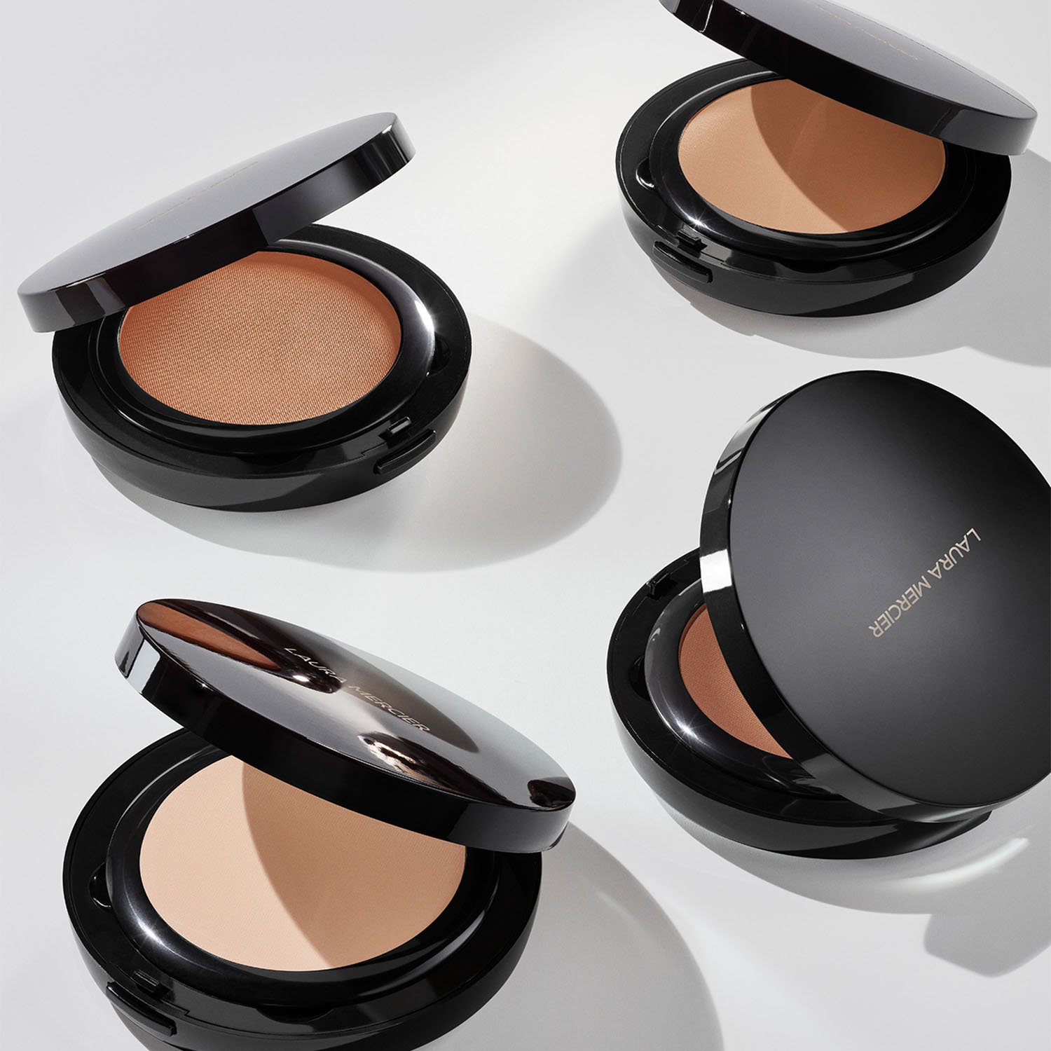 SMOOTH FINISH FOUNDATION POWDER